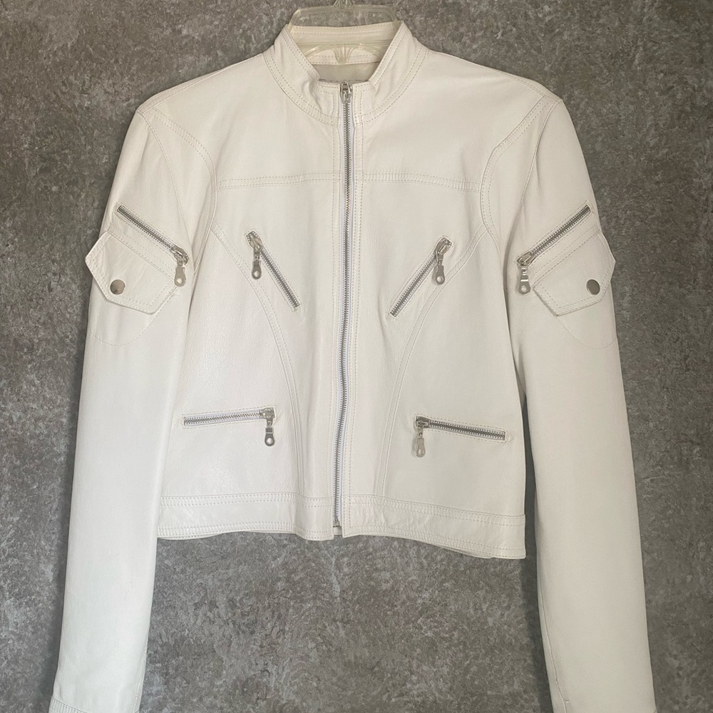 White Leather Jacket with Edgy Zipper Details